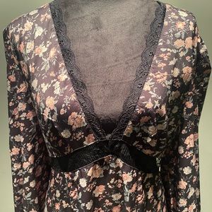 Floral lace dress